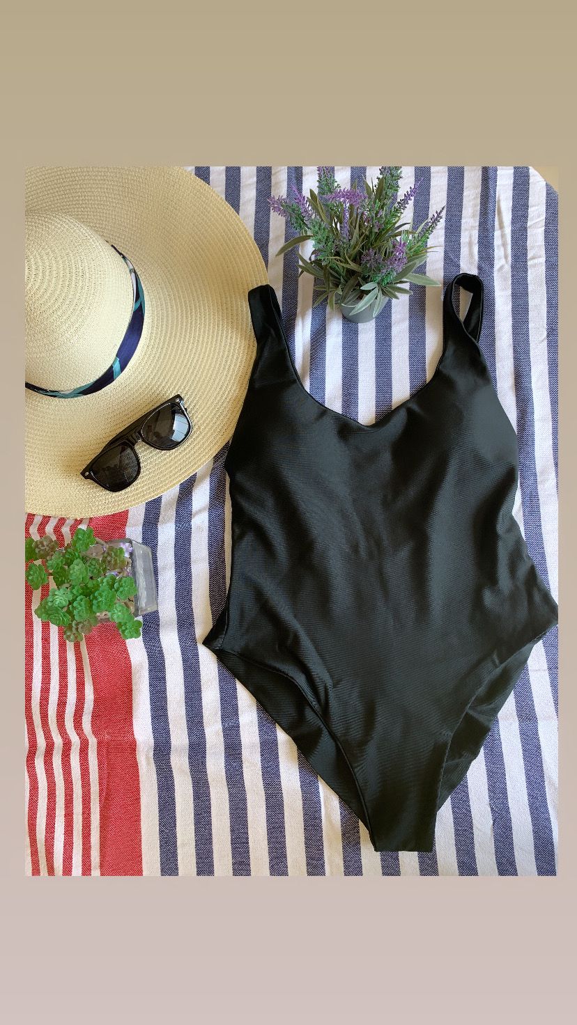 Nina One Piece - Seamless Black