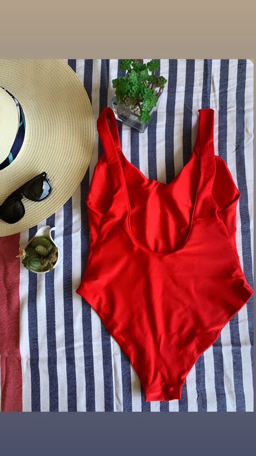 Nina One Piece - Red