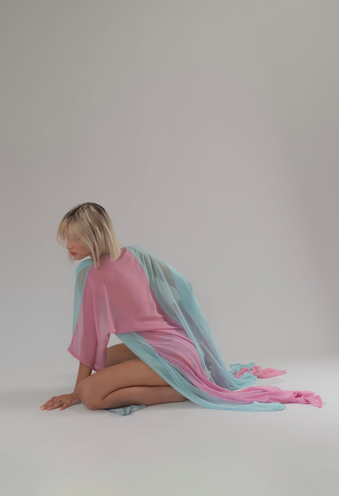Aurora Kaftan by Eleven Dragons